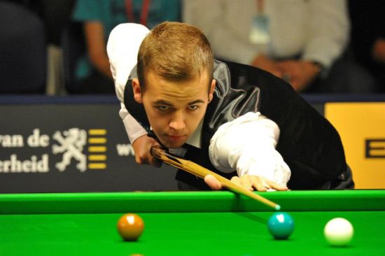 背后蕴藏的 背后蕴藏的