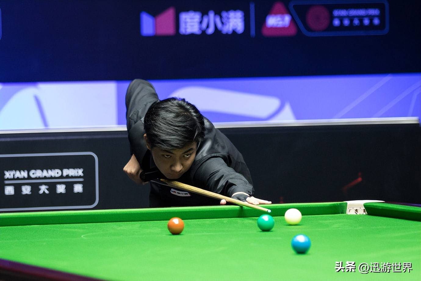 在贝尔纳尔 在贝尔纳尔