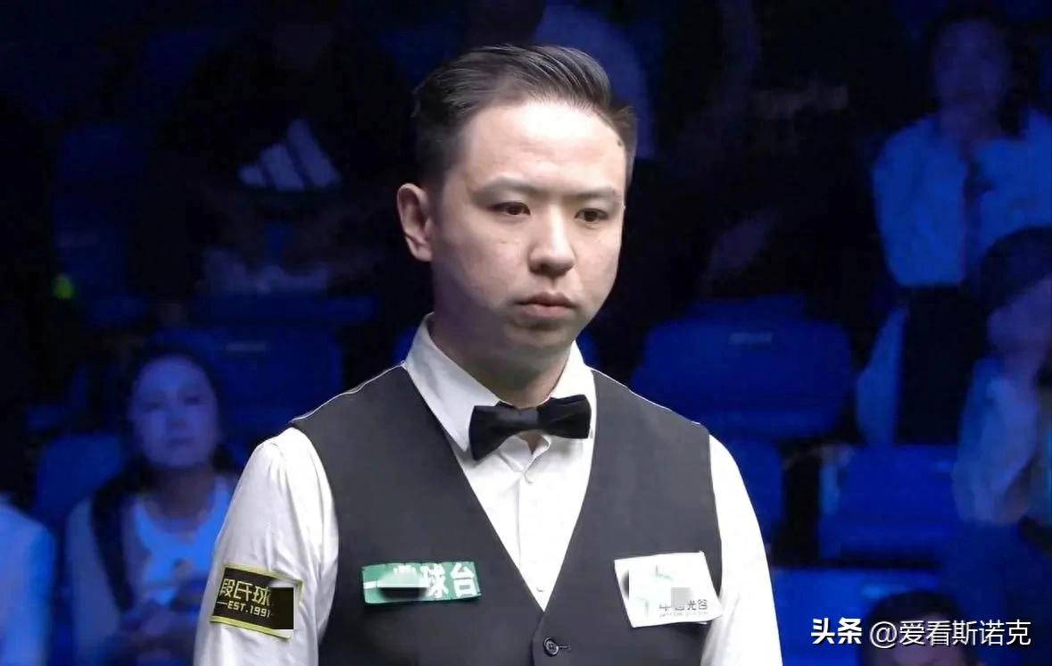 表露的谦逊 表露的谦逊